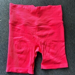 NWOT All in Motion Fuchsia Activewear Bike Shorts